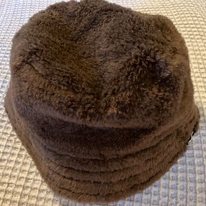 Hollister fuzzy brown bucket hat